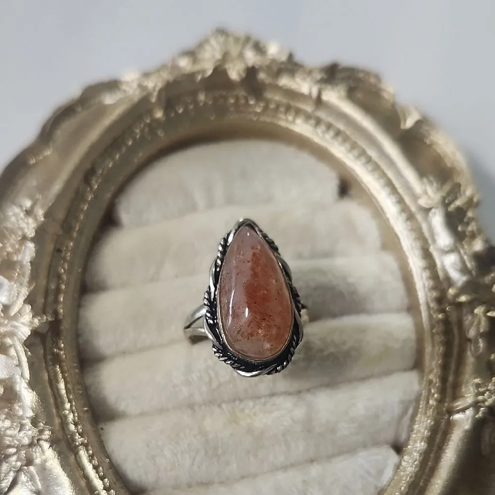 Elegant Silver Tone Sunstone Teardrop Ring Size 6.5